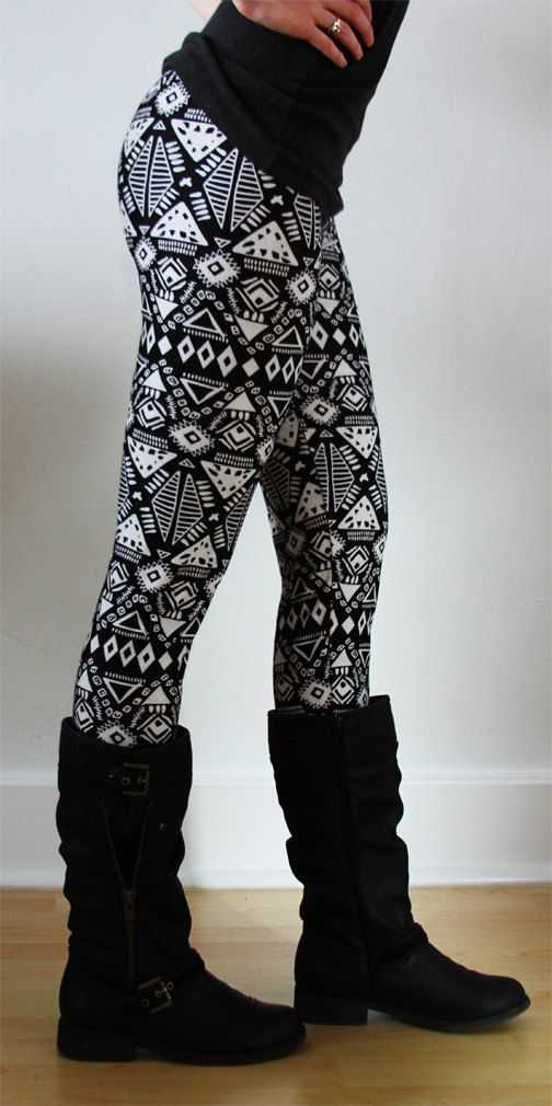 Vulcinity Aztec Print Leggings